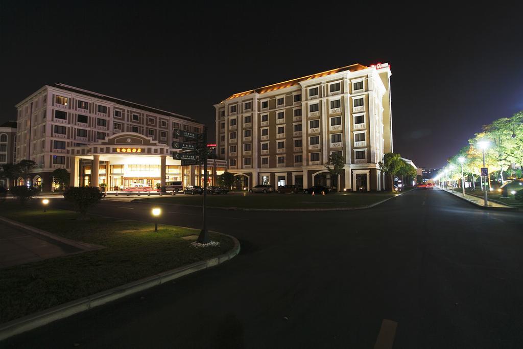 Shanghai Eiffelton Hotel Exterior photo
